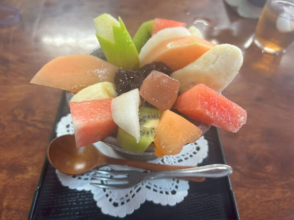 甘味喫茶だんけのあんみつ