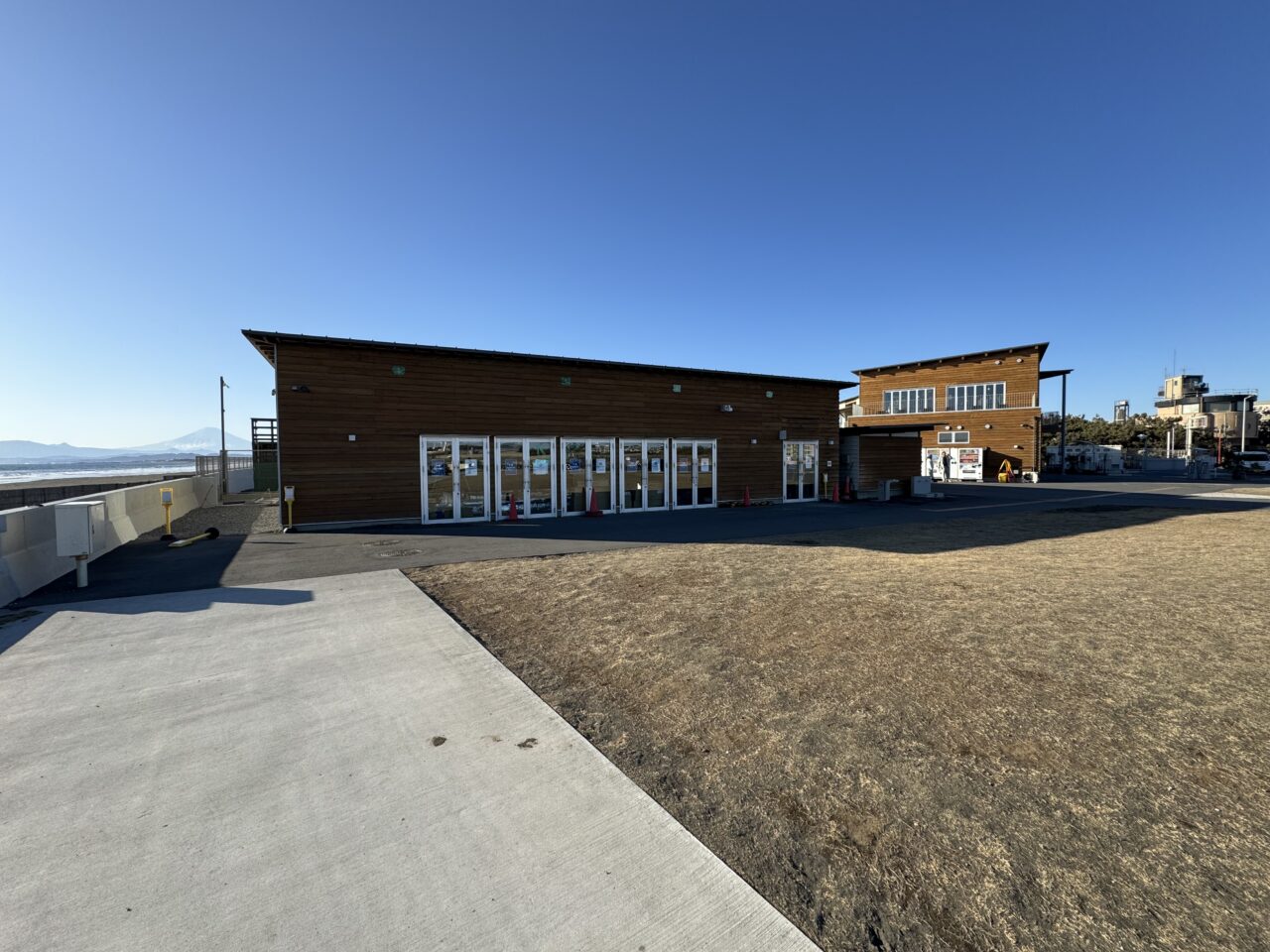 【藤沢市】鵠沼海浜公園HUG-RIDE PARKに新BBQ施設「THE BBQ BEACH KUGENUMA」2026年春に予定です♪