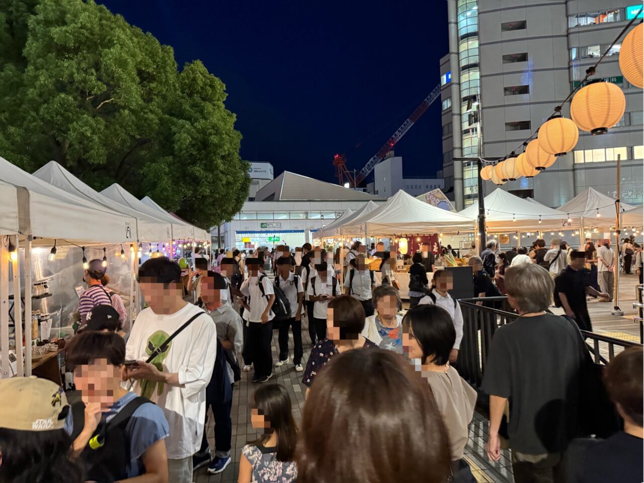 【藤沢市】2026年も人気のナイトマーケットが始まります！ 「藤沢夜市」が藤沢駅北口サンパール広場で6月19日・20日に開催されます♪ 初夏の夜を彩るグルメと音楽を満喫！