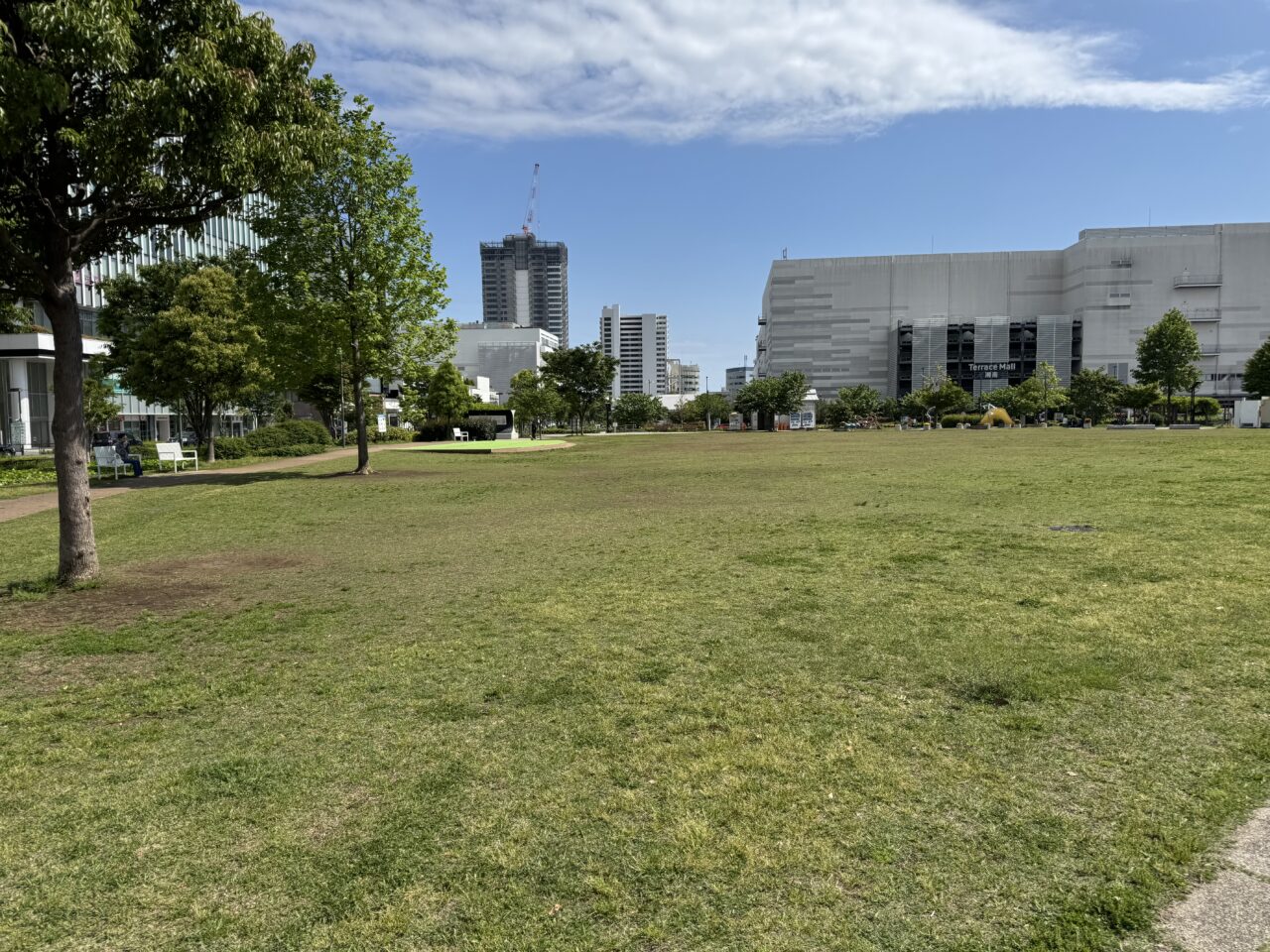 【藤沢市】瑛人ライブ・巨大ガチャ・キッチンカー・フリマも！ 辻堂・神台公園で「Maria Fes 2026」が4月26日に開催されます♪