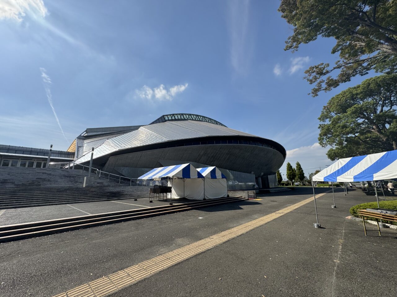 秋葉台公園で人気パン屋が勢ぞろいの『ふじさわ北部パン祭り』が、11月23日に開催