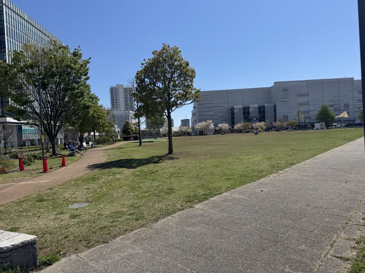 【藤沢市】瑛人ライブ・巨大ガチャ・キッチンカー・フリマも！ 辻堂・神台公園で「Maria Fes 2026」が4月26日に開催されます♪