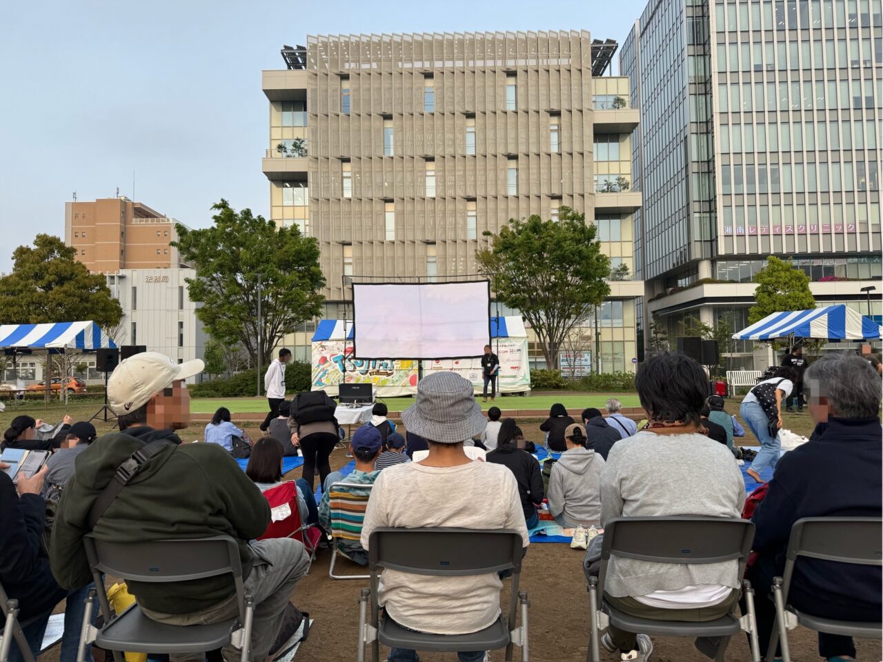 【藤沢市】辻堂駅周辺が“2日間まるごとフェス”に！ 話題のナイトシネマも開催！ 「辻堂フェスティバル 2026 春」が4月18日、19日に開催されます♪