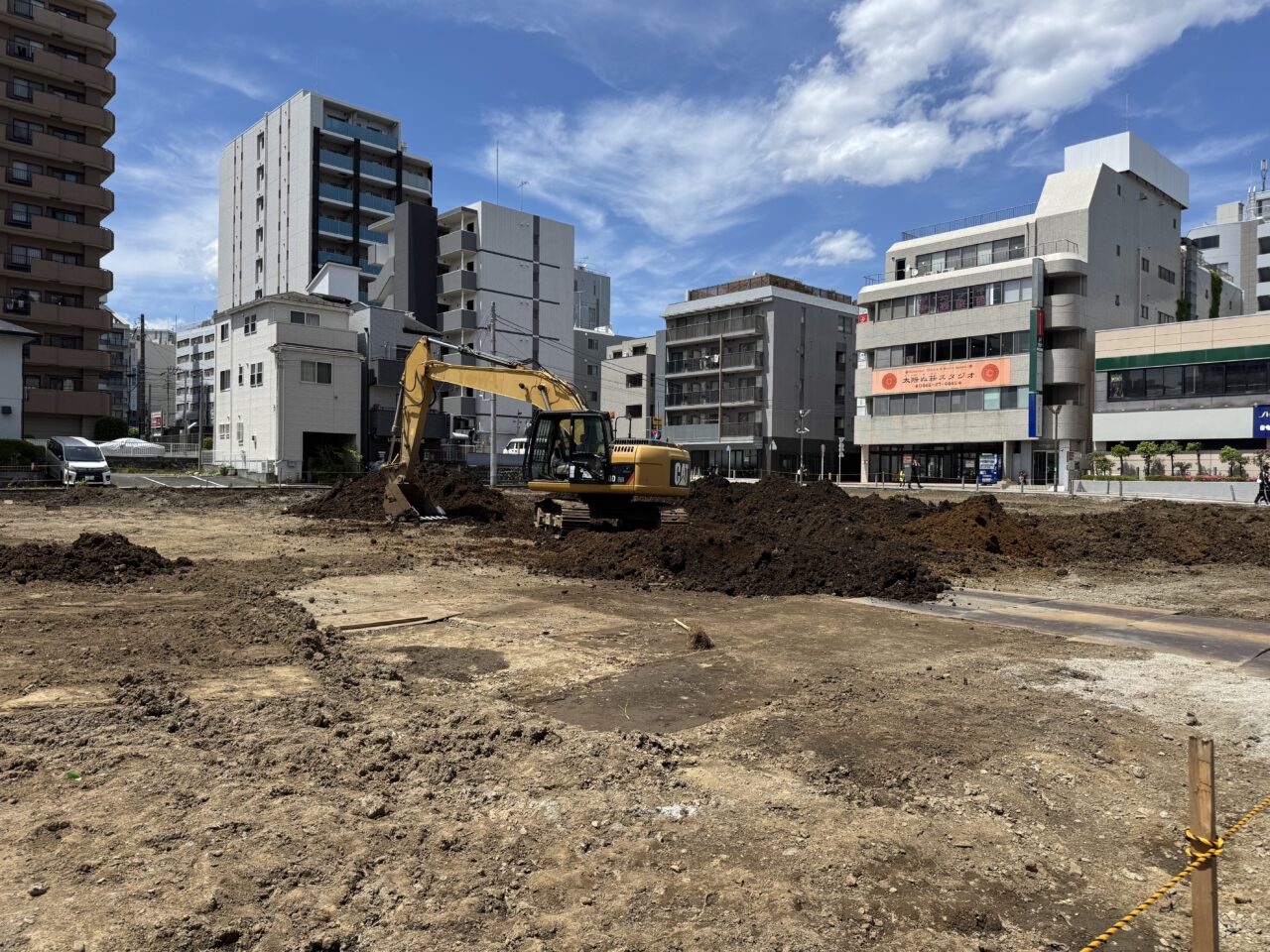 【藤沢市】旧イトーヨーカドー藤沢店の立体駐車場跡地に、時間貸しの駐車場「タイムズ藤沢石上第16」が6月10日にオープンします。　解体工事完了後の現地で新展開。