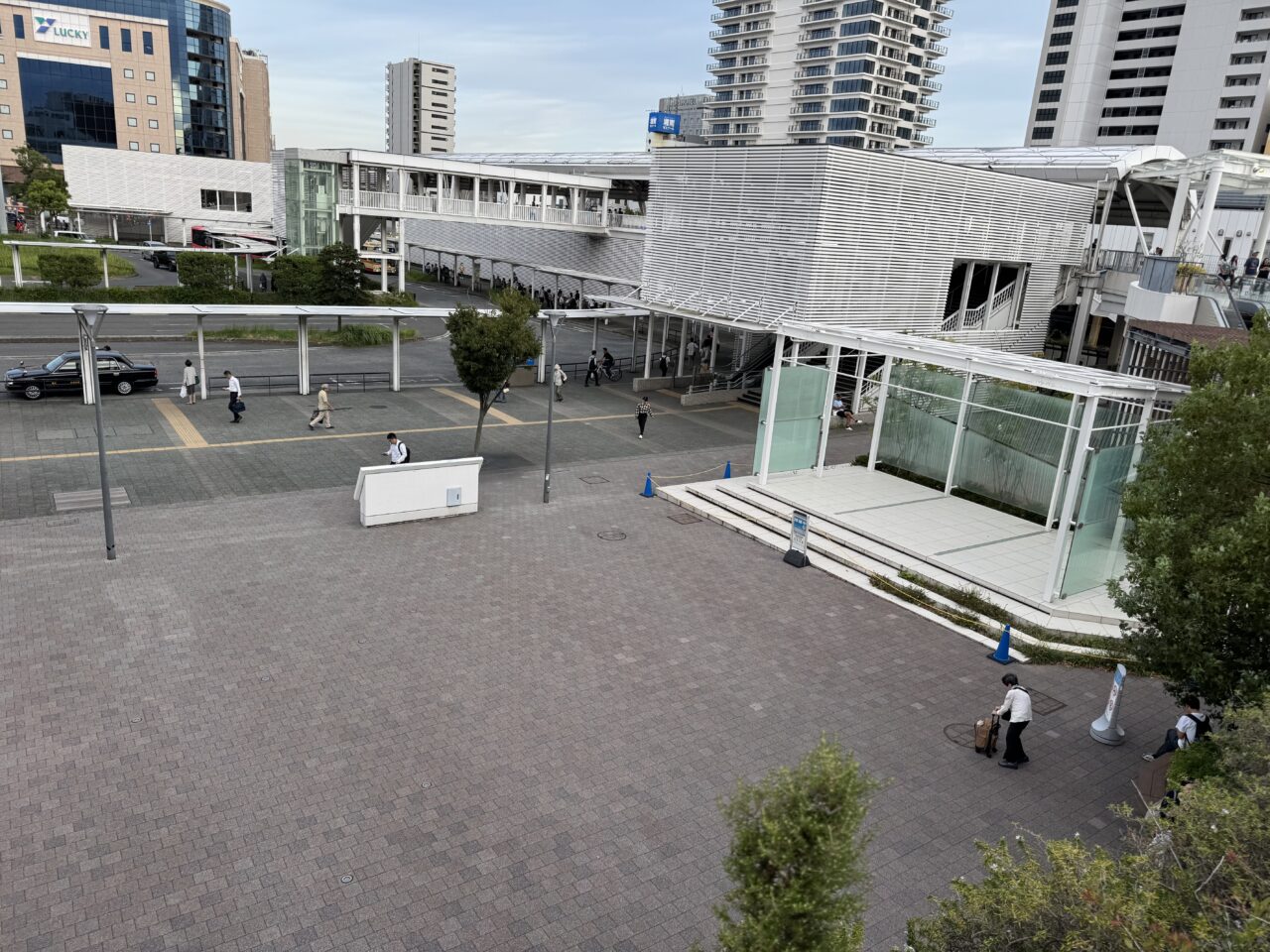 テラスモール湘南で11月22日、23日の2日間、2025年最後の『C Side Marche』が開催