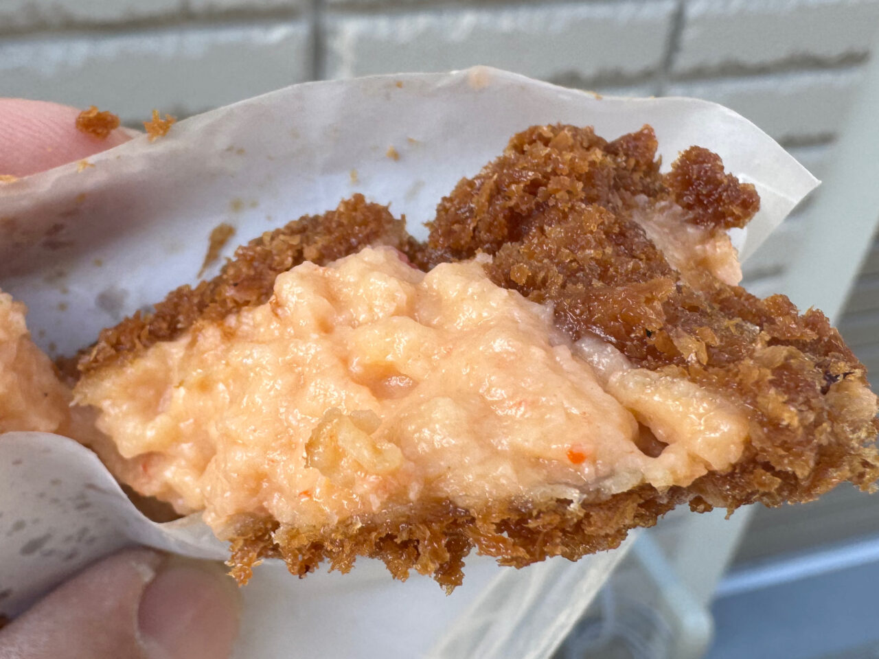 【藤沢市】鵠沼海岸商店街の老舗「鈴木精肉店」が、2月10日にリニューアルオープン! 名物「湘南ポテトコロッケ」が人気です♪