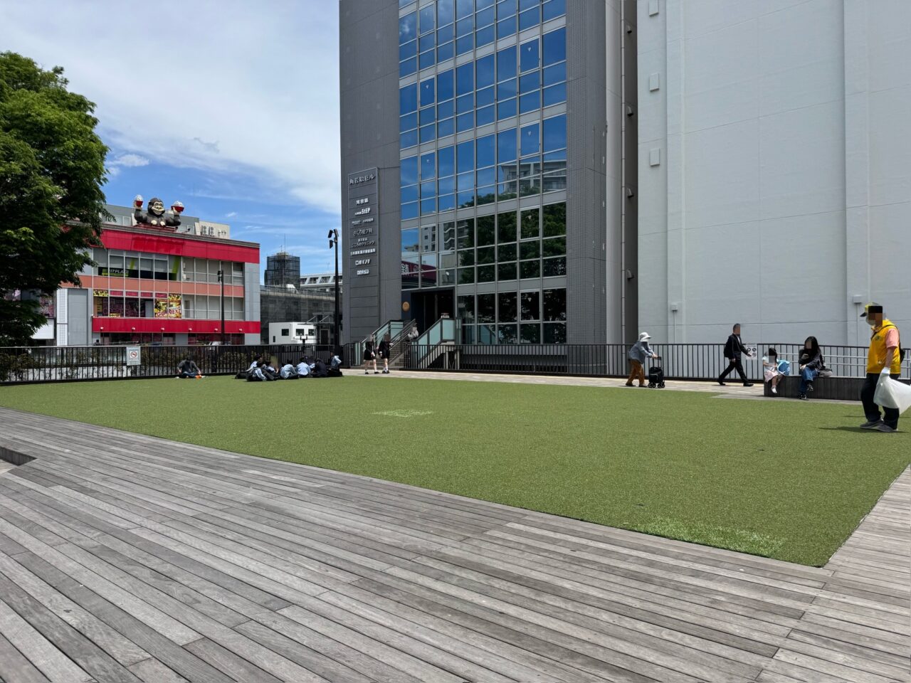 【藤沢市】神奈川の酒蔵をはじめ、全国から多彩な造り手が集結！ 日本酒とクラフトサケをテーマにしたイベント「藤蔵祭」が5月16日、17日に藤沢駅北口サンパール広場で初開催されます♪