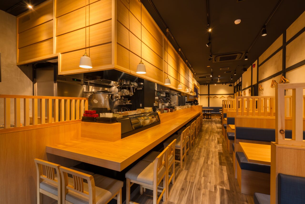 【藤沢市】藤沢駅南口の韓国屋台ハンサム跡地に「寿司トおでん にのや 藤沢店」が5月15日にオープンしました♪ 寿司×おでん×日本酒の注目の居酒屋です。