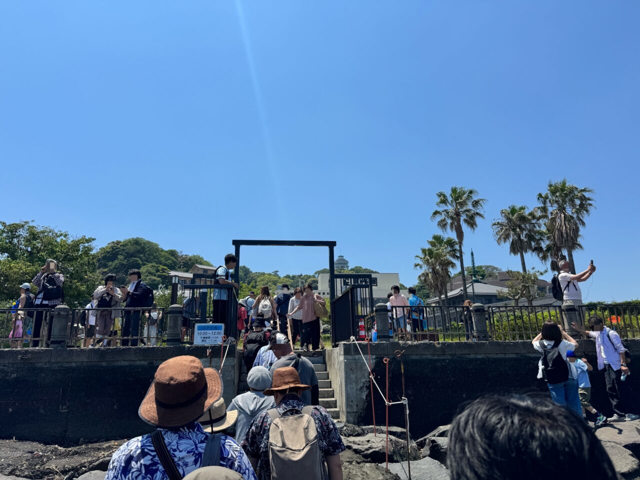 【藤沢市】6月14日~18日は5日間連続で江の島トンボロ出現予想日です! 上陸階段も開放予定! “海の道”を歩ける貴重なチャンスです♪