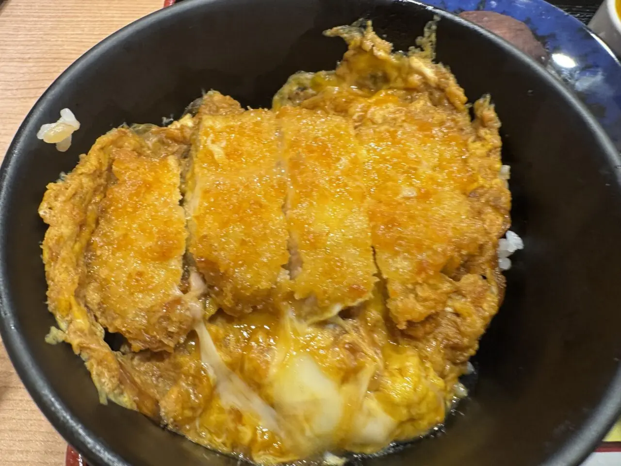 【藤沢市】「資さんうどん 藤沢湘南台店」が6月8日より24時間営業をスタートしました♪ 朝定食から深夜の一杯までいつでも利用可能に！