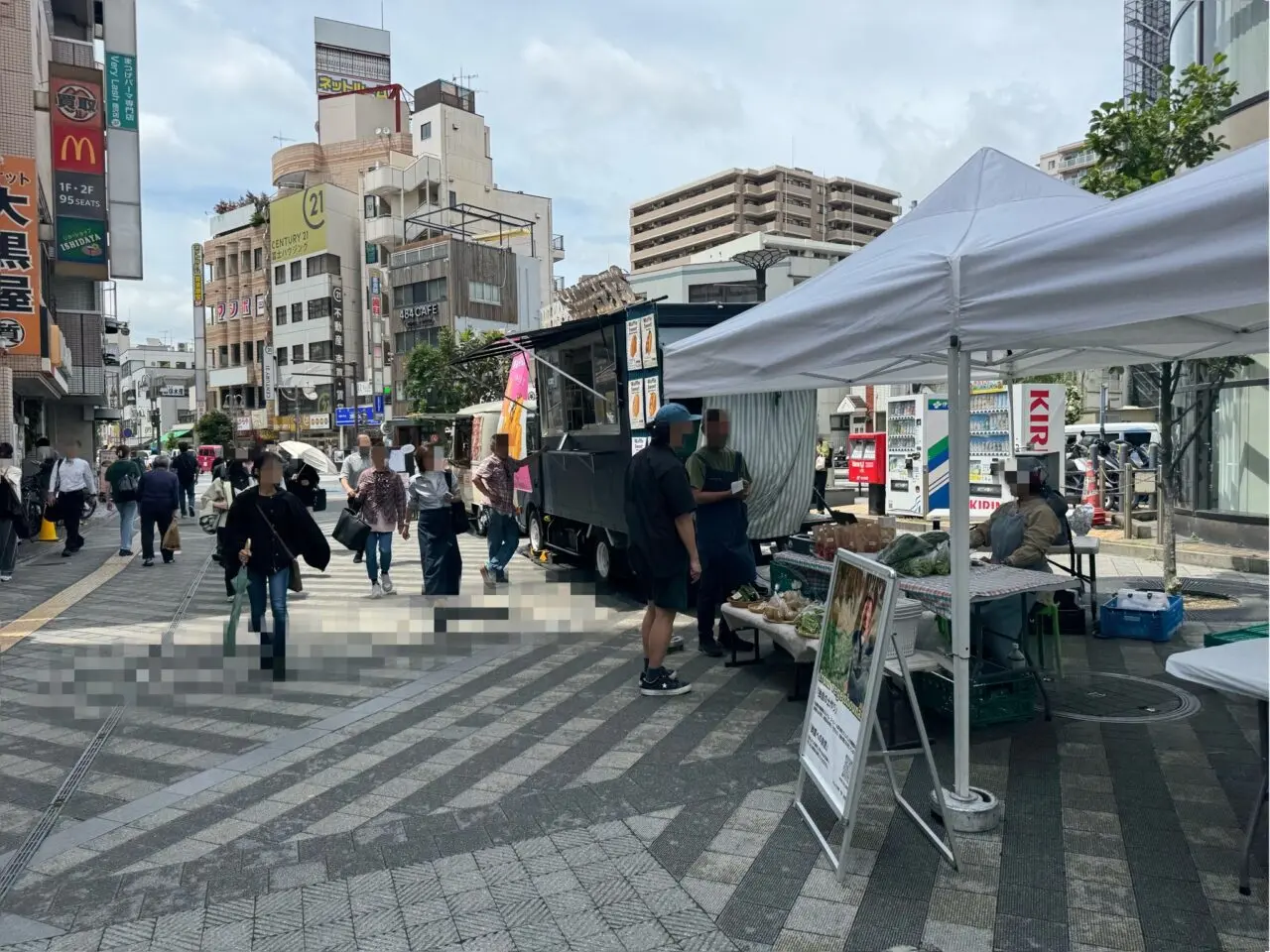 【藤沢市】新鮮な夏野菜や地元グルメが楽しめる！「うみべのFARMERS MARKET」が7月16日にサンパレット広場で開催されます♪
